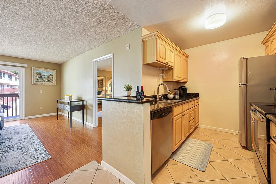 Furnished Finder property 932508_1 photo 14
