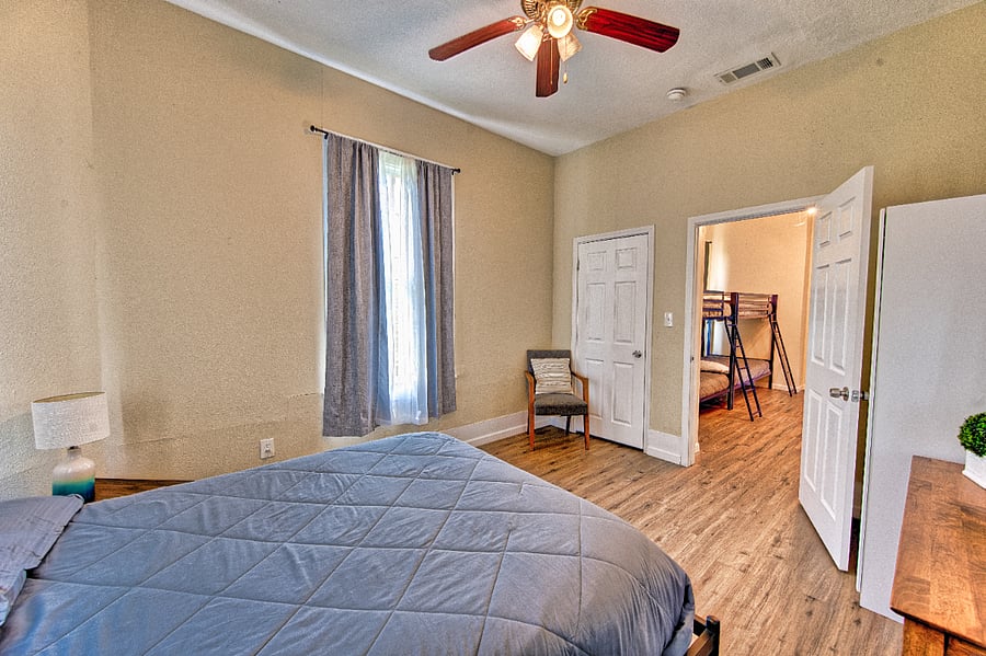 Furnished Finder property 932581_1 photo 11