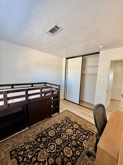 Furnished Finder property 932589_1 photo 20