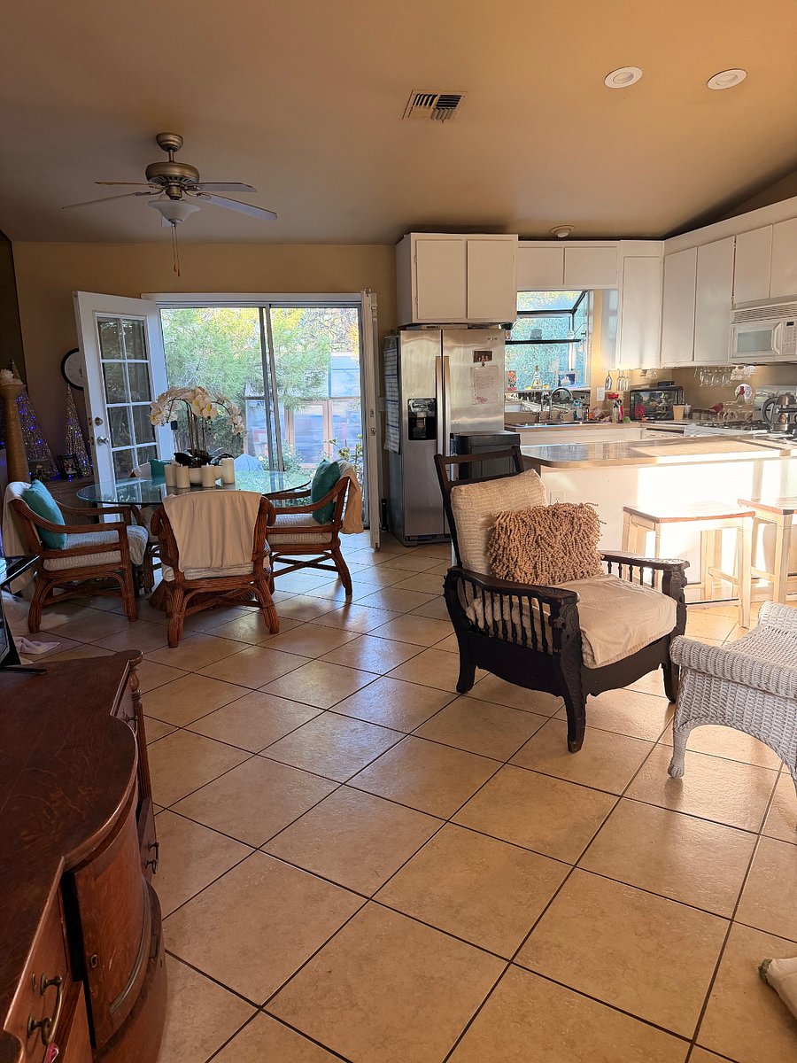 Furnished Finder property 932601_1 photo 10