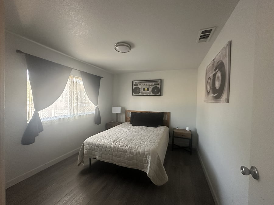 2nd Bedroom