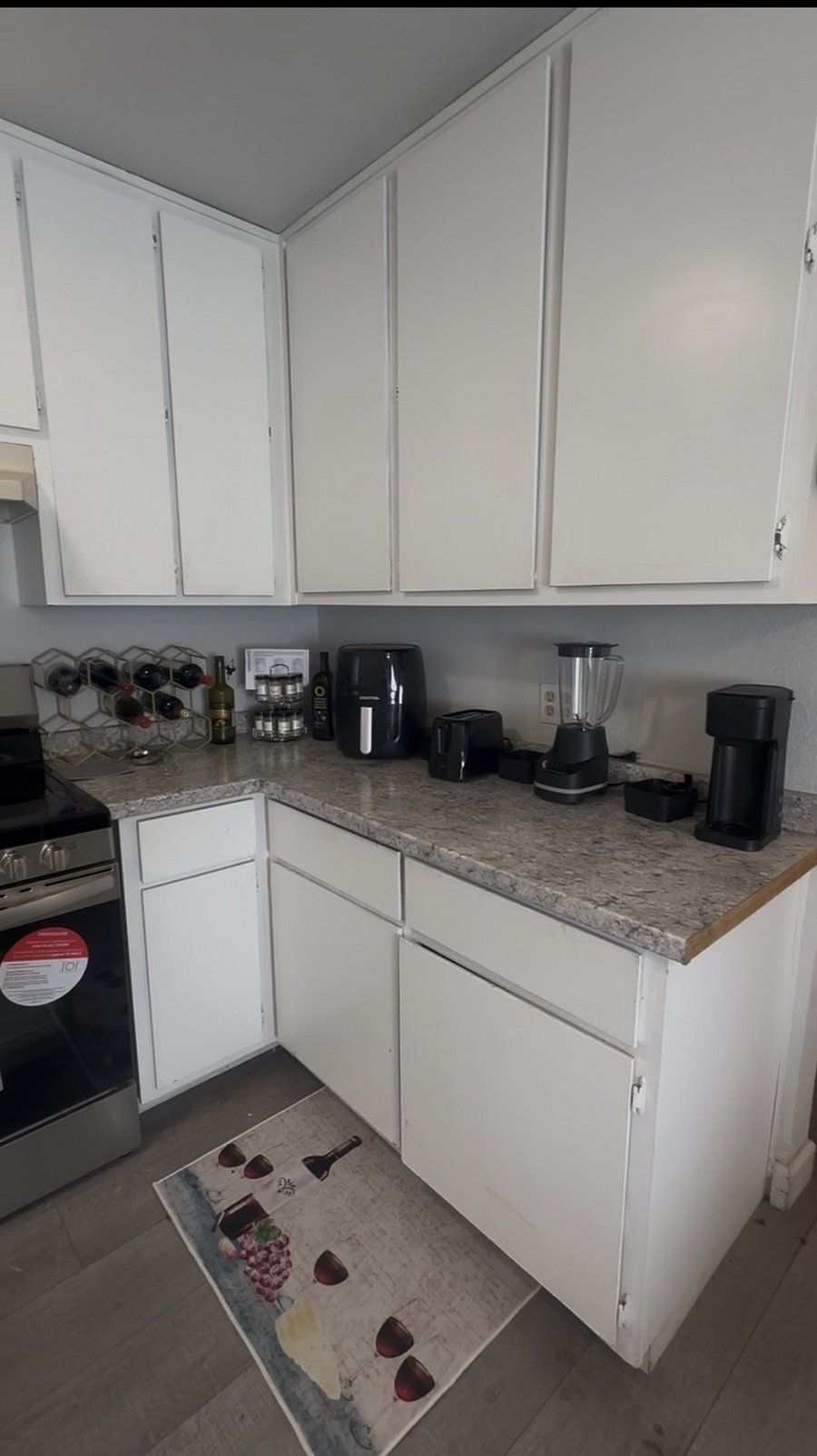 Counter space with air fryer, toaster, blender, K-Cup Brewer
