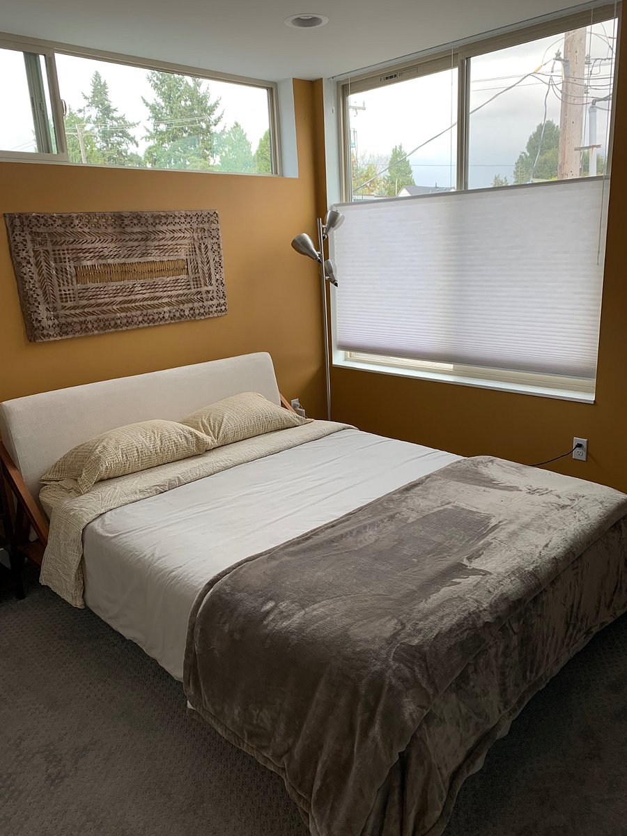 3rd Floor Master Bedroom