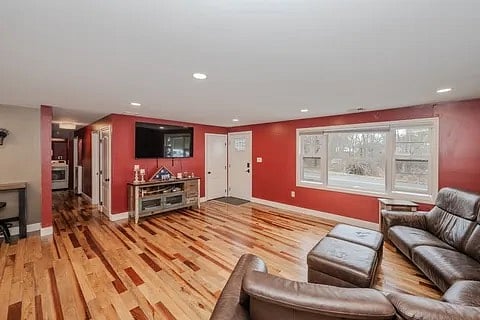 Furnished Finder property 932763_1 photo 13