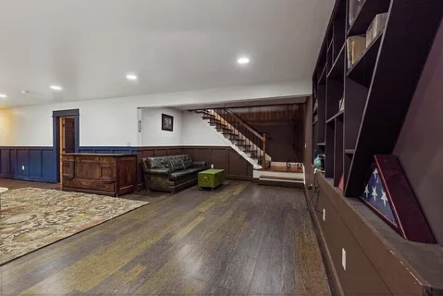 Full daylight Basement
