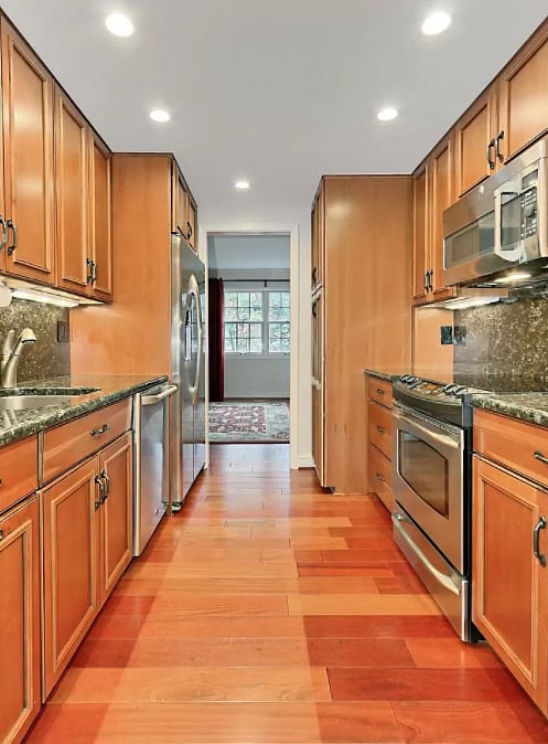 Kitchen - Fully Renovated
