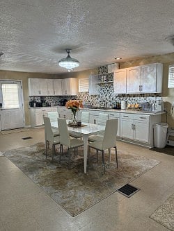 Furnished Finder property 932853_1 photo 4