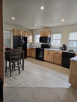 Furnished Finder property 932882_1 photo 4