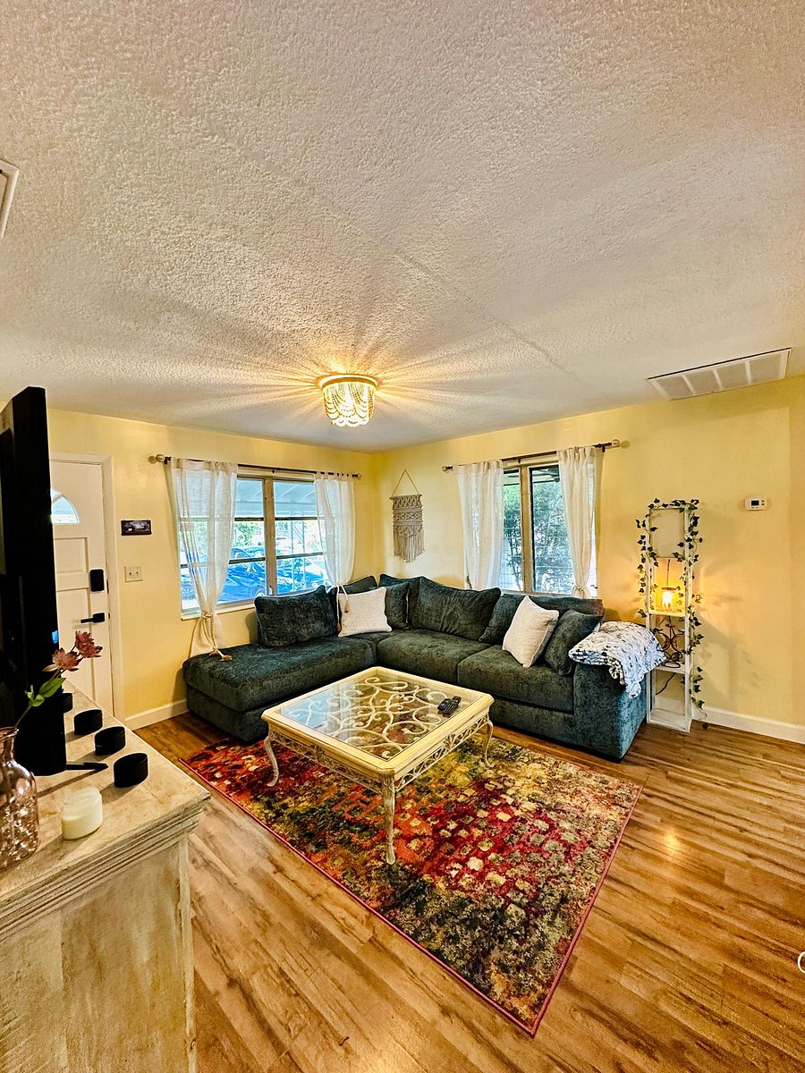 Furnished Finder property 932906_1 photo 14