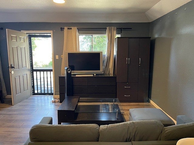 Furnished Finder property 932962_1 photo 6
