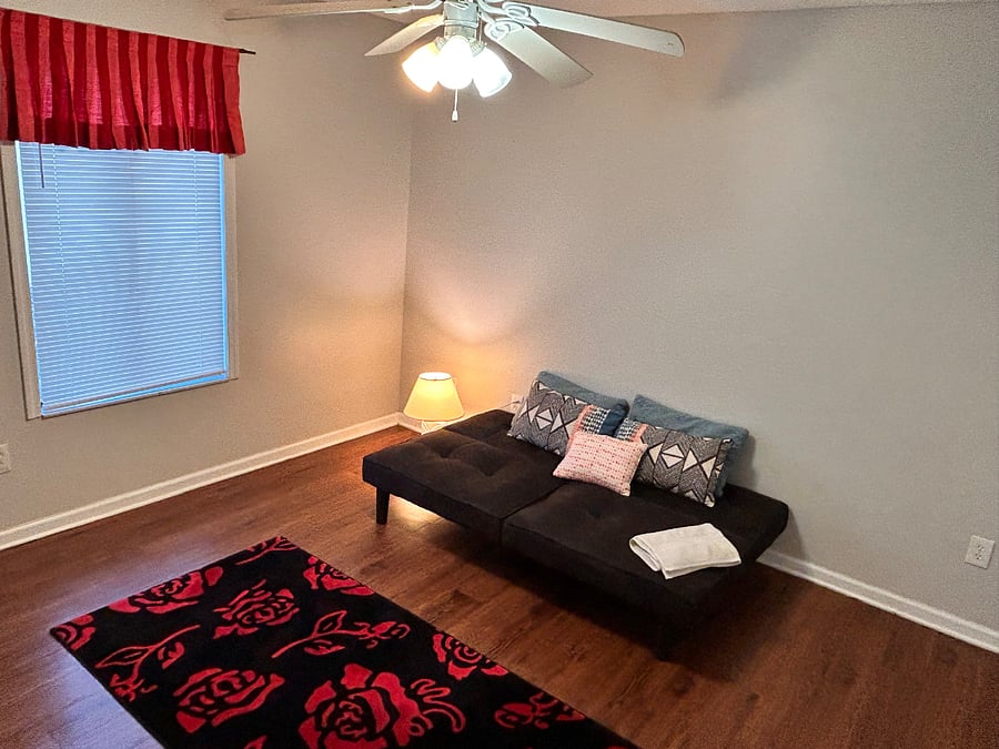 Furnished Finder property 932977_1 photo 25