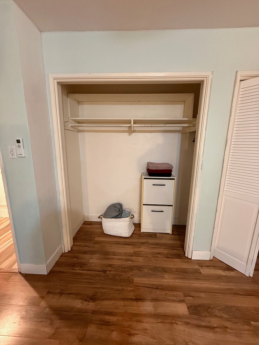 closet 1