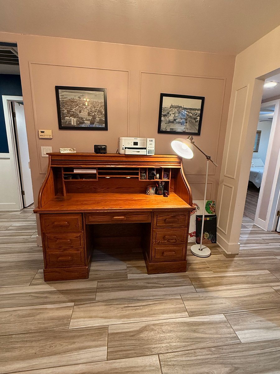 Work Station
