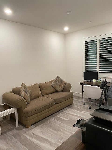 Furnished Finder property 933048_1 photo 24