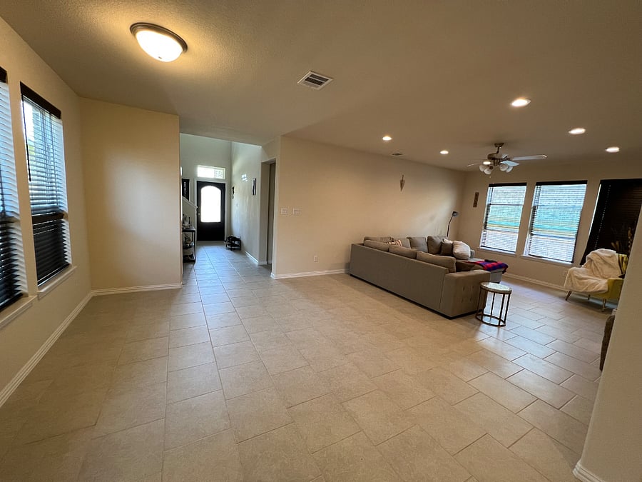 Furnished Finder property 933086_1 photo 3