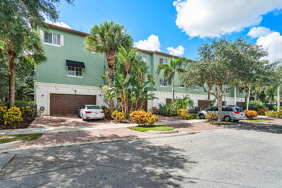 Furnished Finder property 933117_1 photo 11