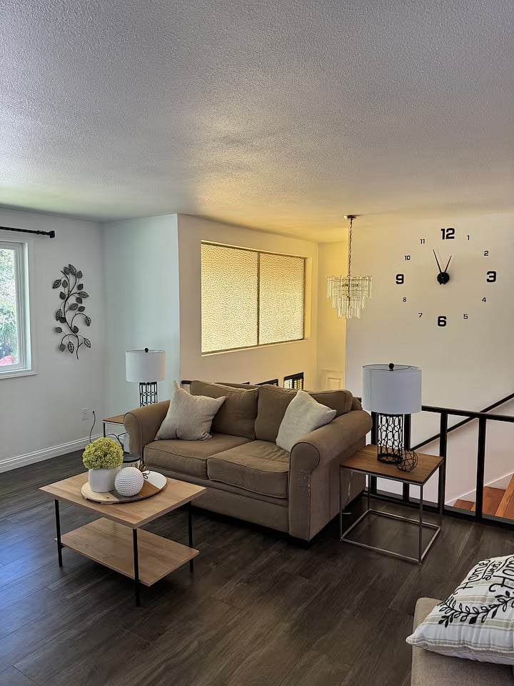 Furnished Finder property 933201_1 photo 3