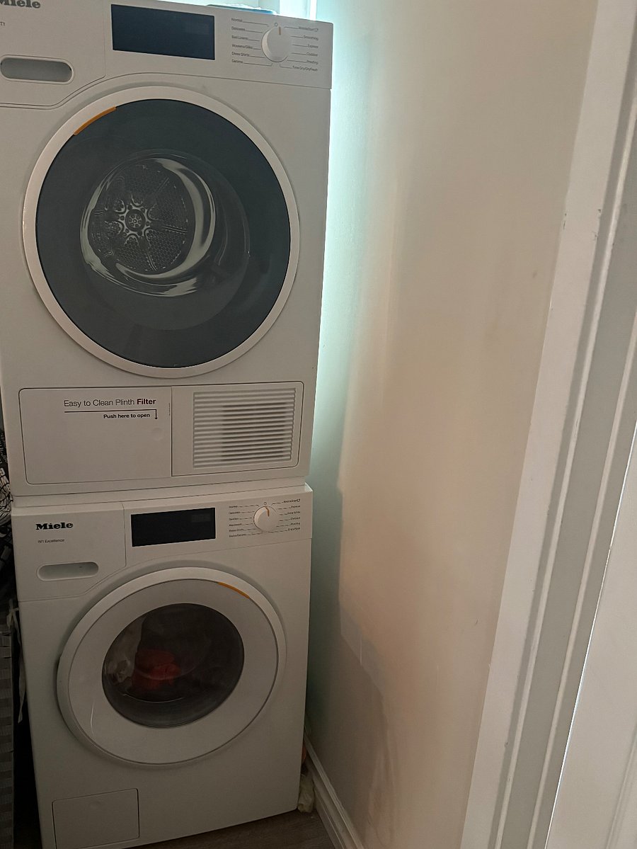 Miele washer / dryer 