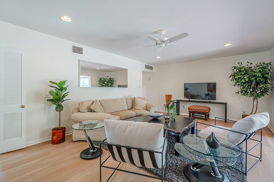 Furnished Finder property 933287_1 photo 7