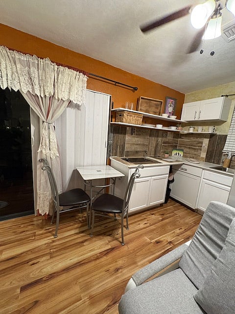 Furnished Finder property 933427_1 photo 5