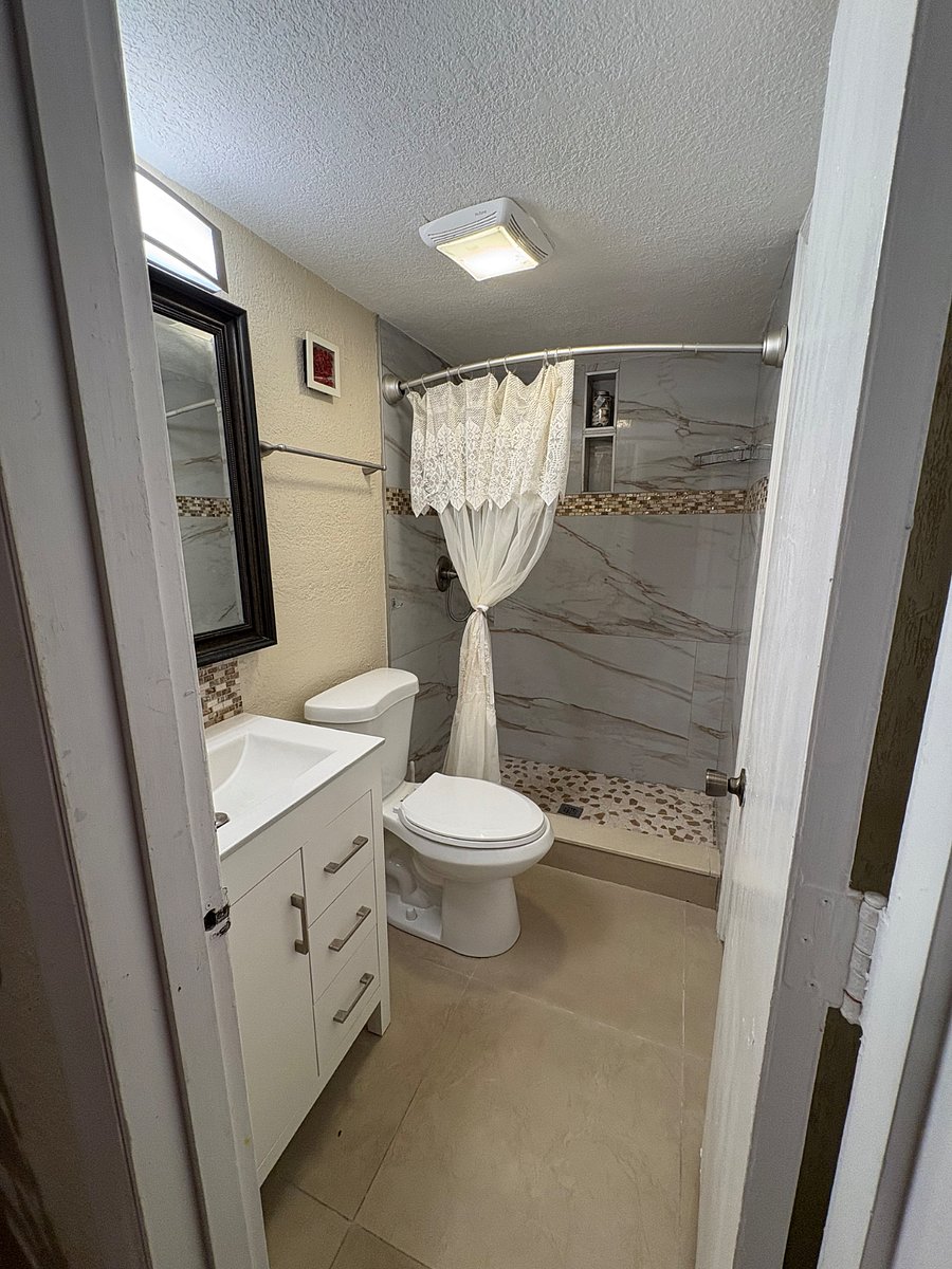 Furnished Finder property 933427_1 photo 9