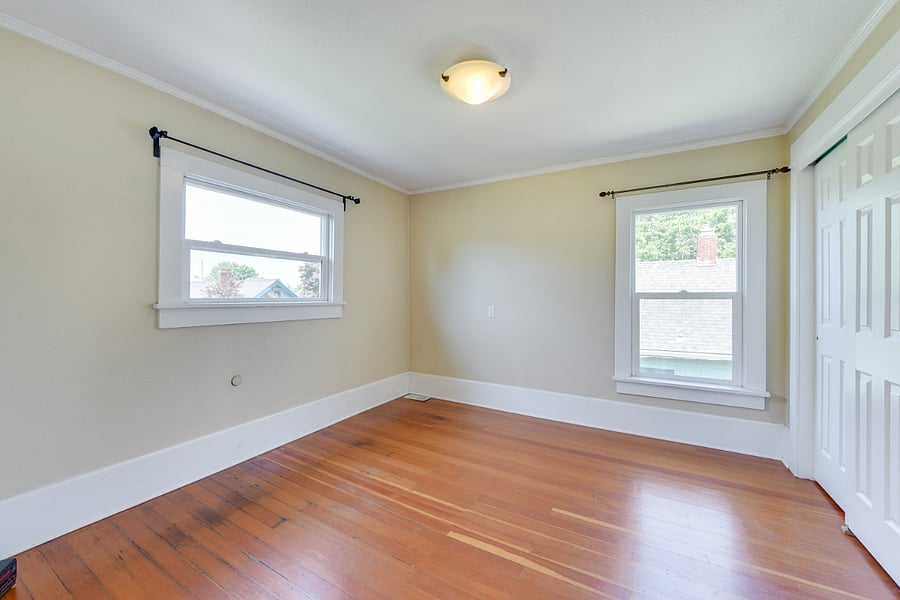 rental room to be furnished after renter moves out