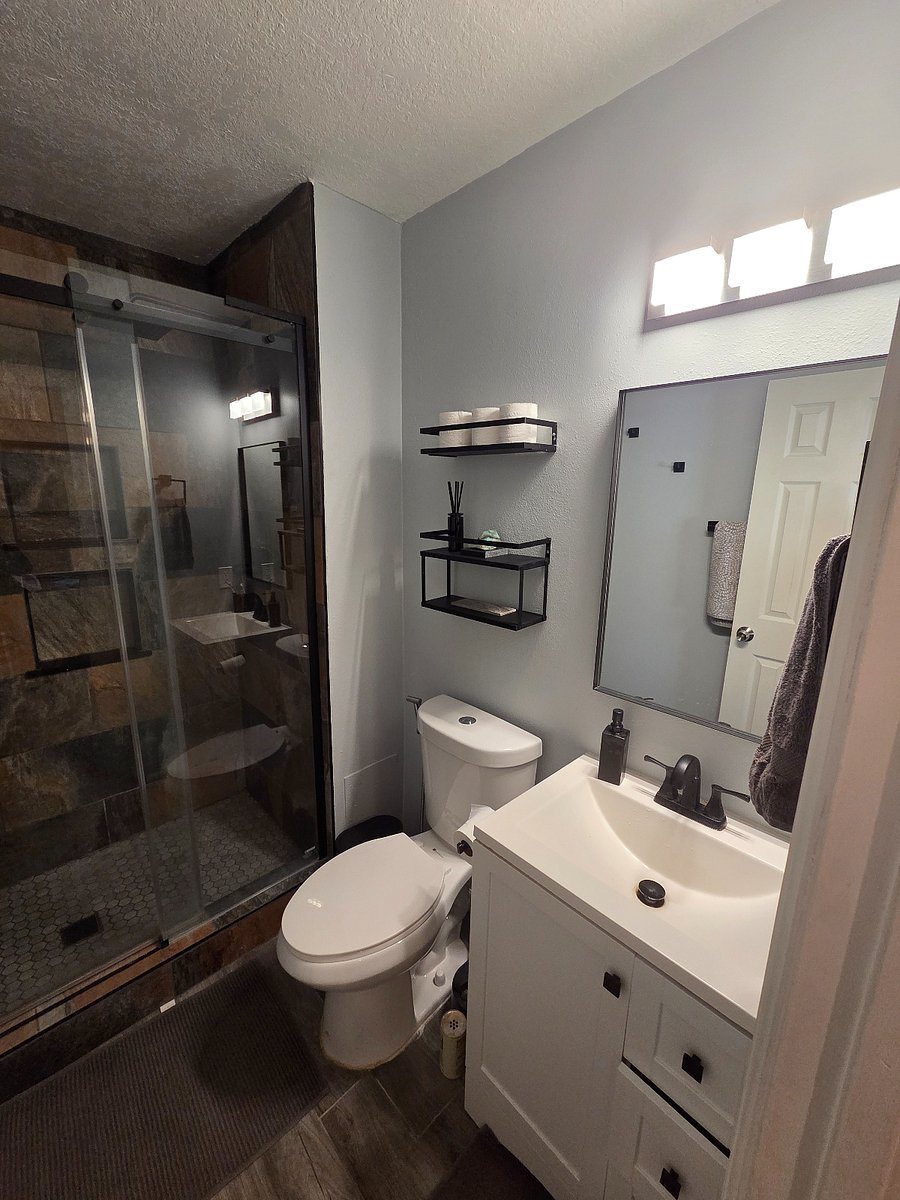 Furnished Finder property 933461_1 photo 8