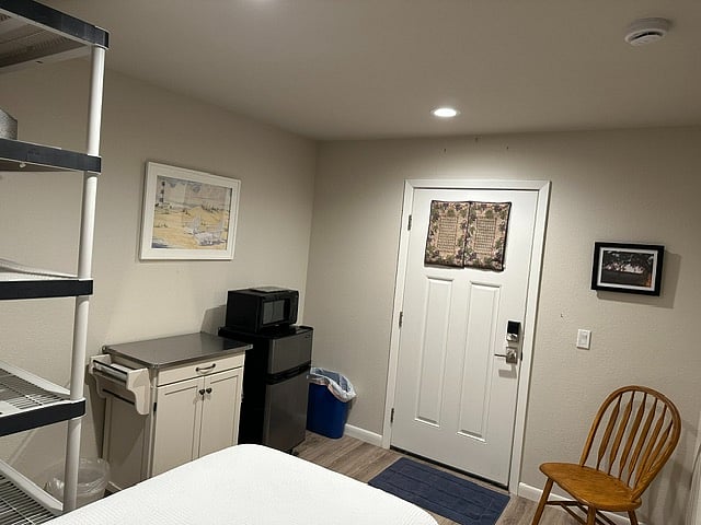 Furnished Finder property 933498_1 photo 8