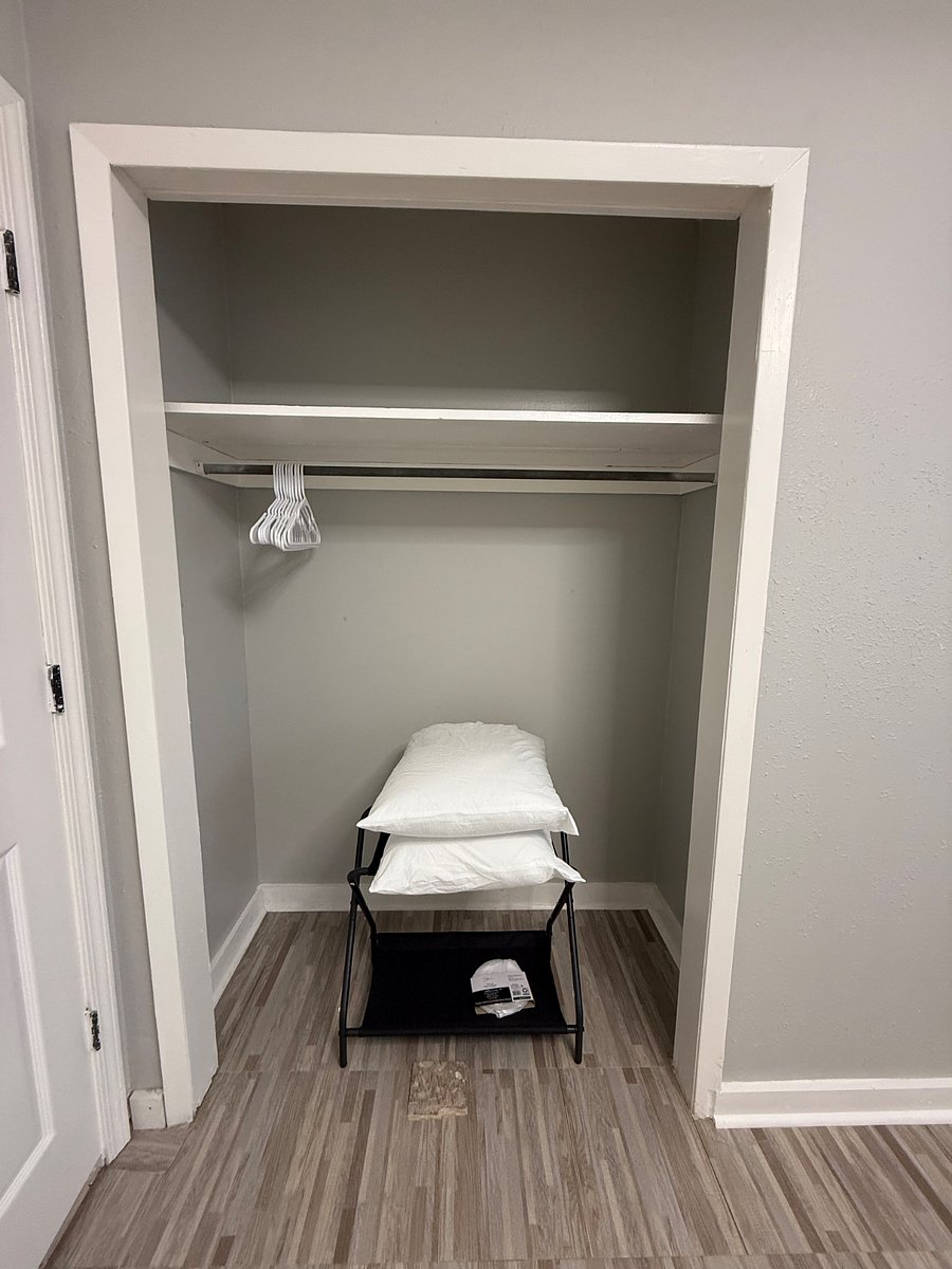3rd bedroom closet