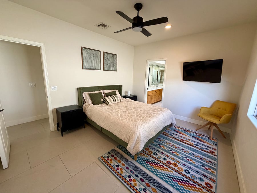 Furnished Finder property 933561_1 photo 3