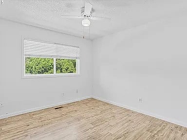Furnished Finder property 933606_1 photo 22