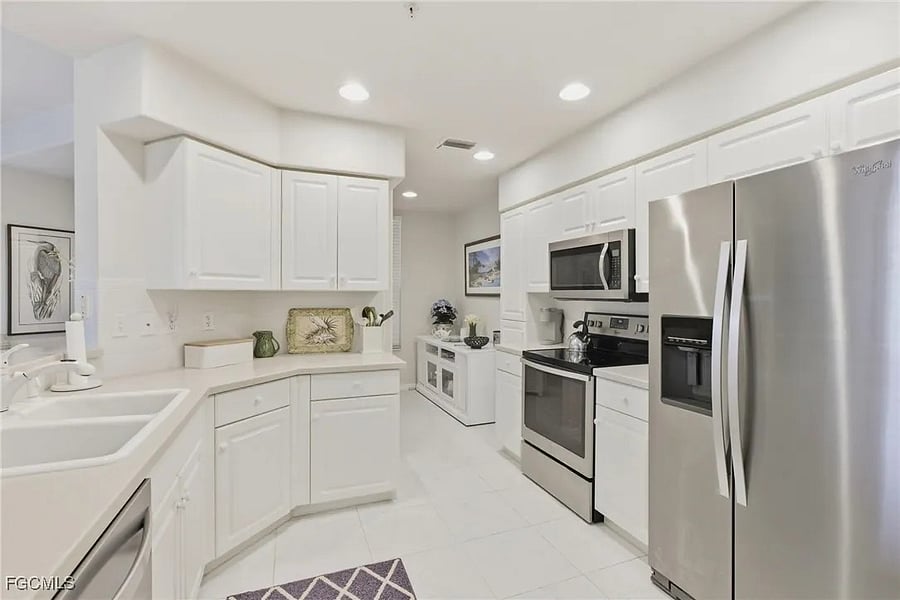 Furnished Finder property 933762_1 photo 4