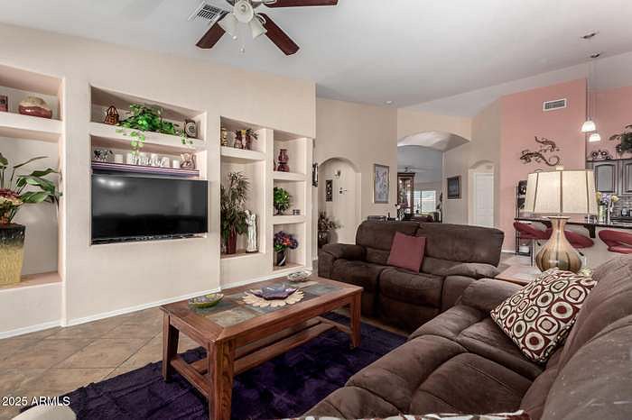 Furnished Finder property 933860_1 photo 3