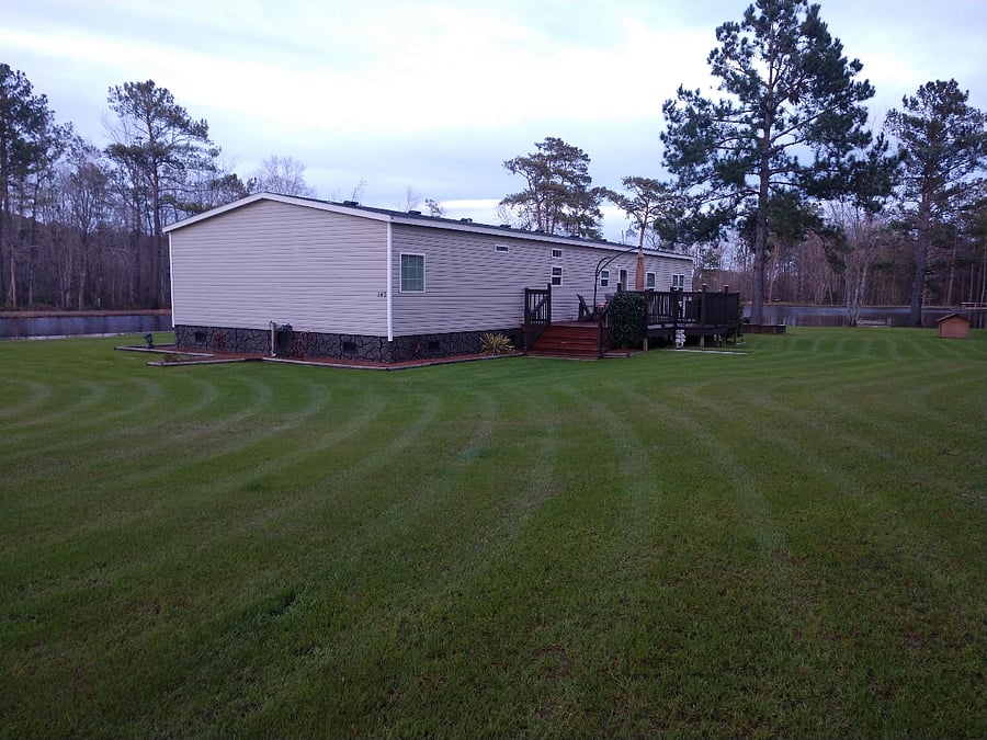 How the yard is normally kept, also prior to renovations 