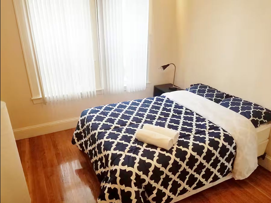 Furnished Finder property 933908_1 photo 16
