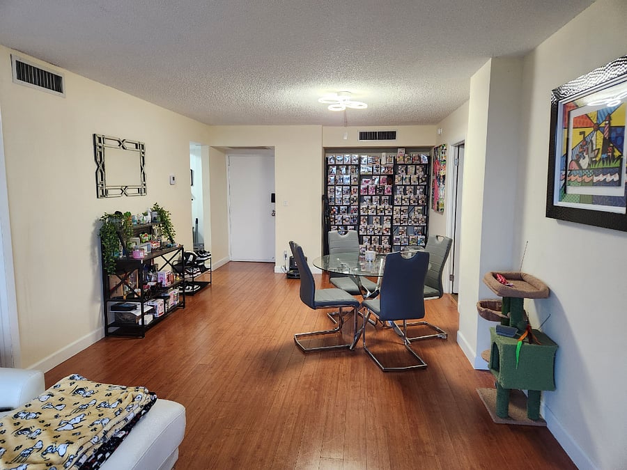 Furnished Finder property 933933_1 photo 4
