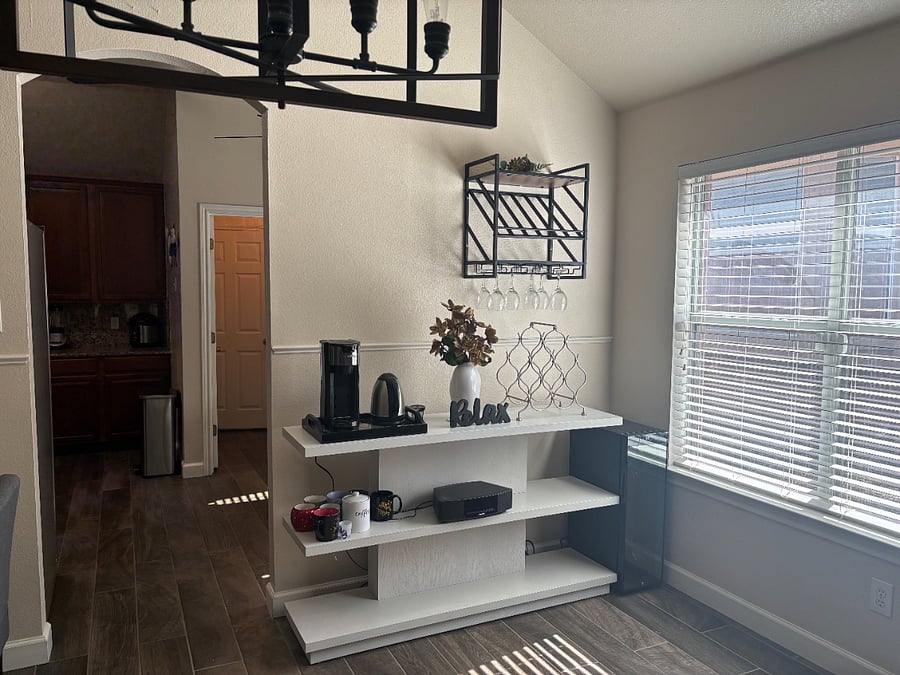 Coffee, tea, or wine area 