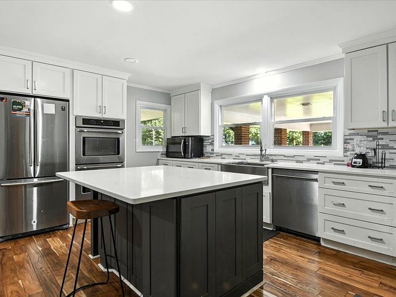 Furnished Finder property 933957_2 photo 7