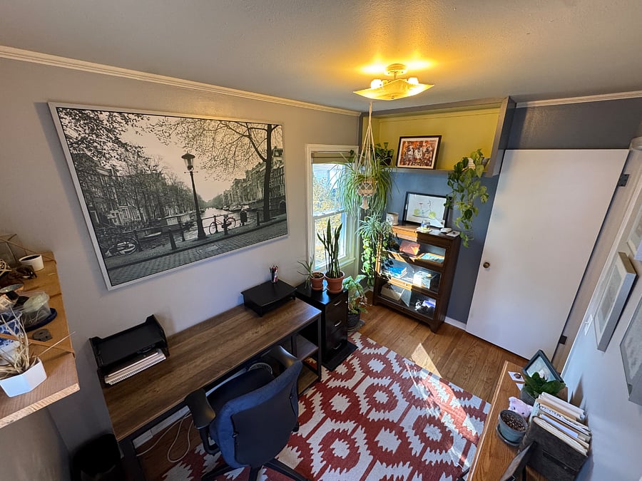 Second bedroom/office