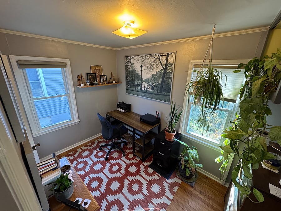 Second bedroom/office