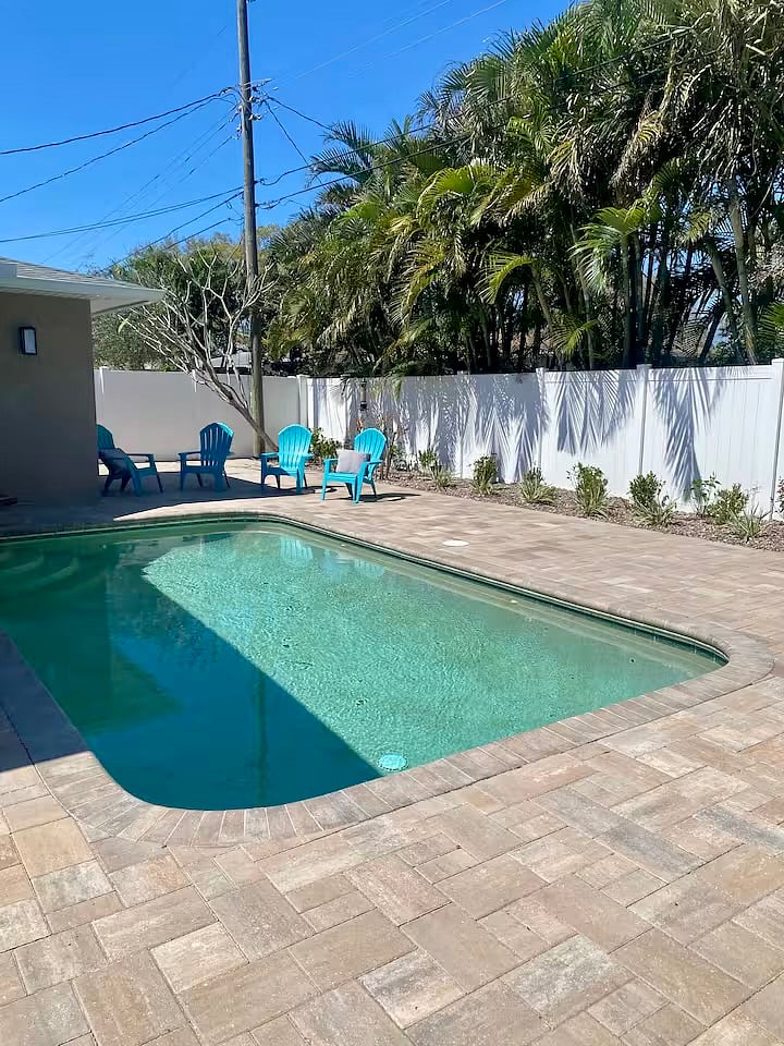 Furnished Finder property 933975_1 photo 17