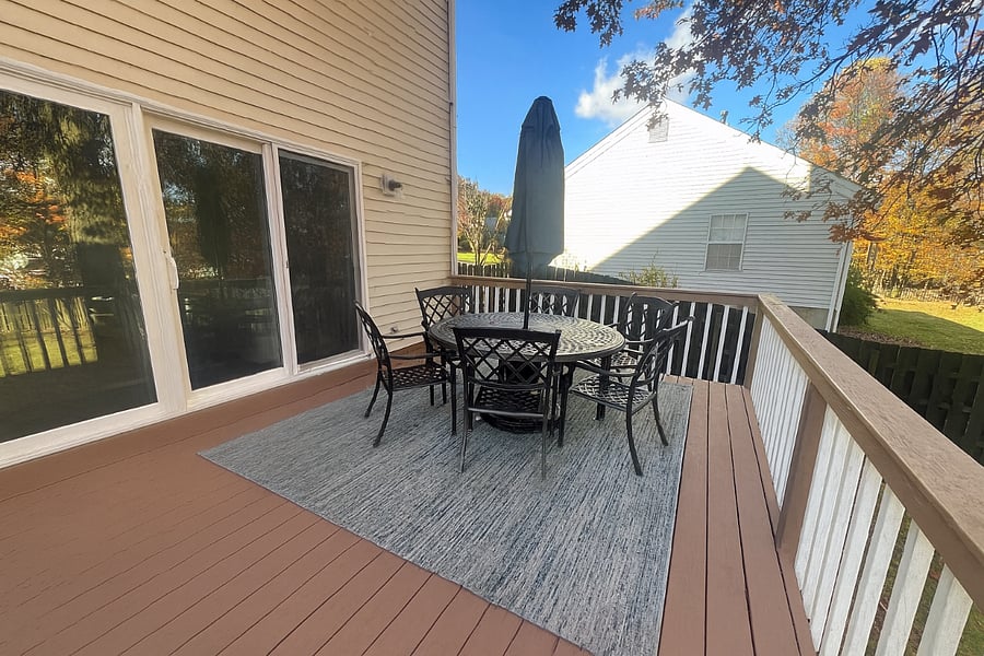 Large deck with outdoor dining space for 6 people.