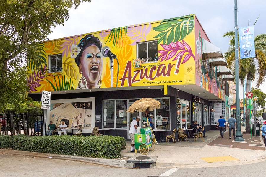 Little Havana Calle 8
1.2 miles
7 minutes by car
25 minutes walking