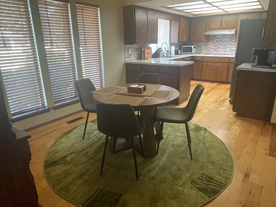 breakfast table