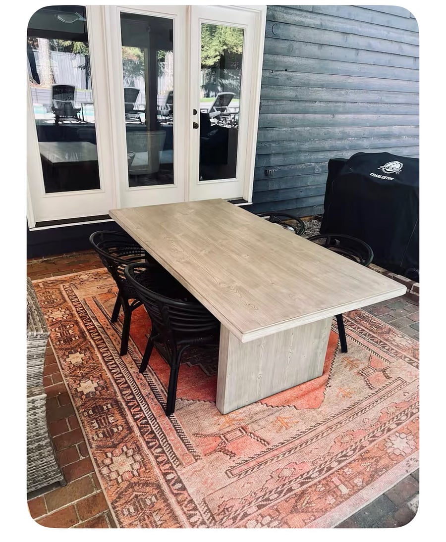 Exterior dining 