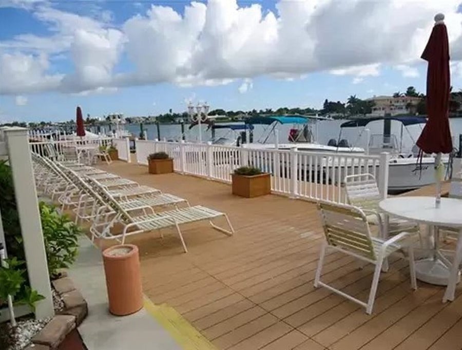 Sun Deck