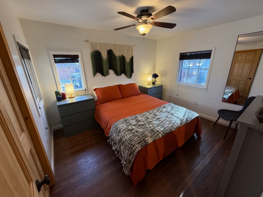 downstairs queen bedroom