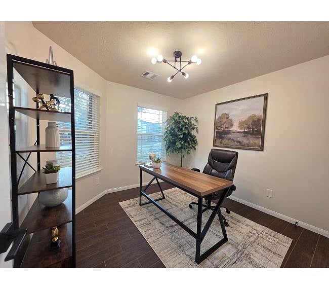 Furnished Finder property 934266_1 photo 17