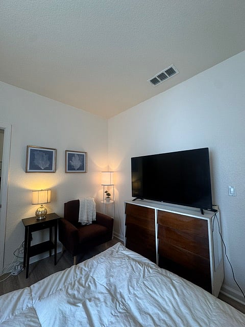 Furnished Finder property 934285_1 photo 9
