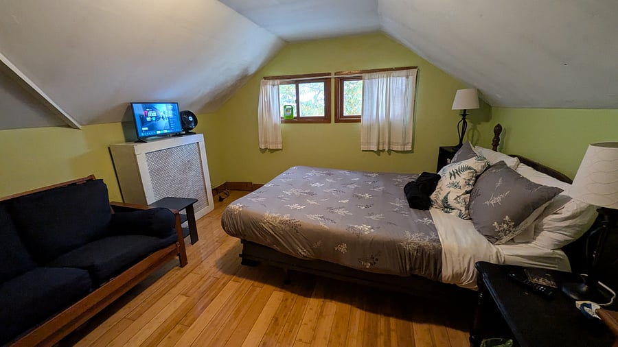 Celtic Room airbnb.com\h\jos-celtic